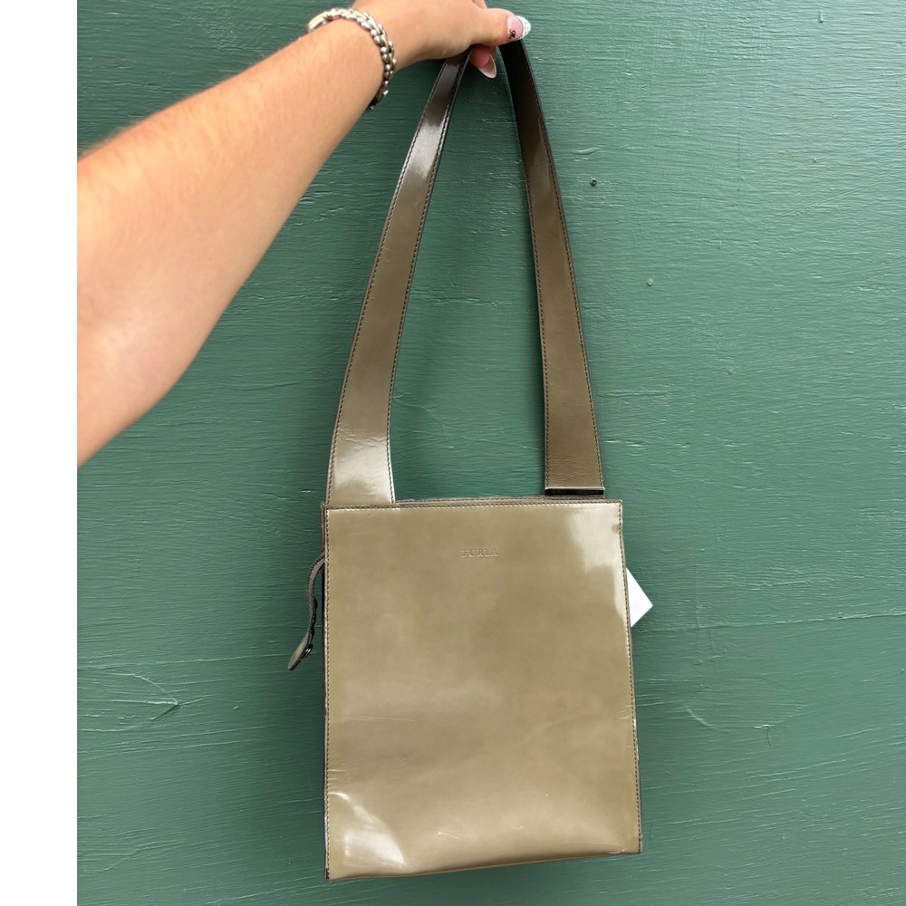 Furla Vintage Patent Leather Shoulder Bag Grey Olive Green Italy 90s Minimalist